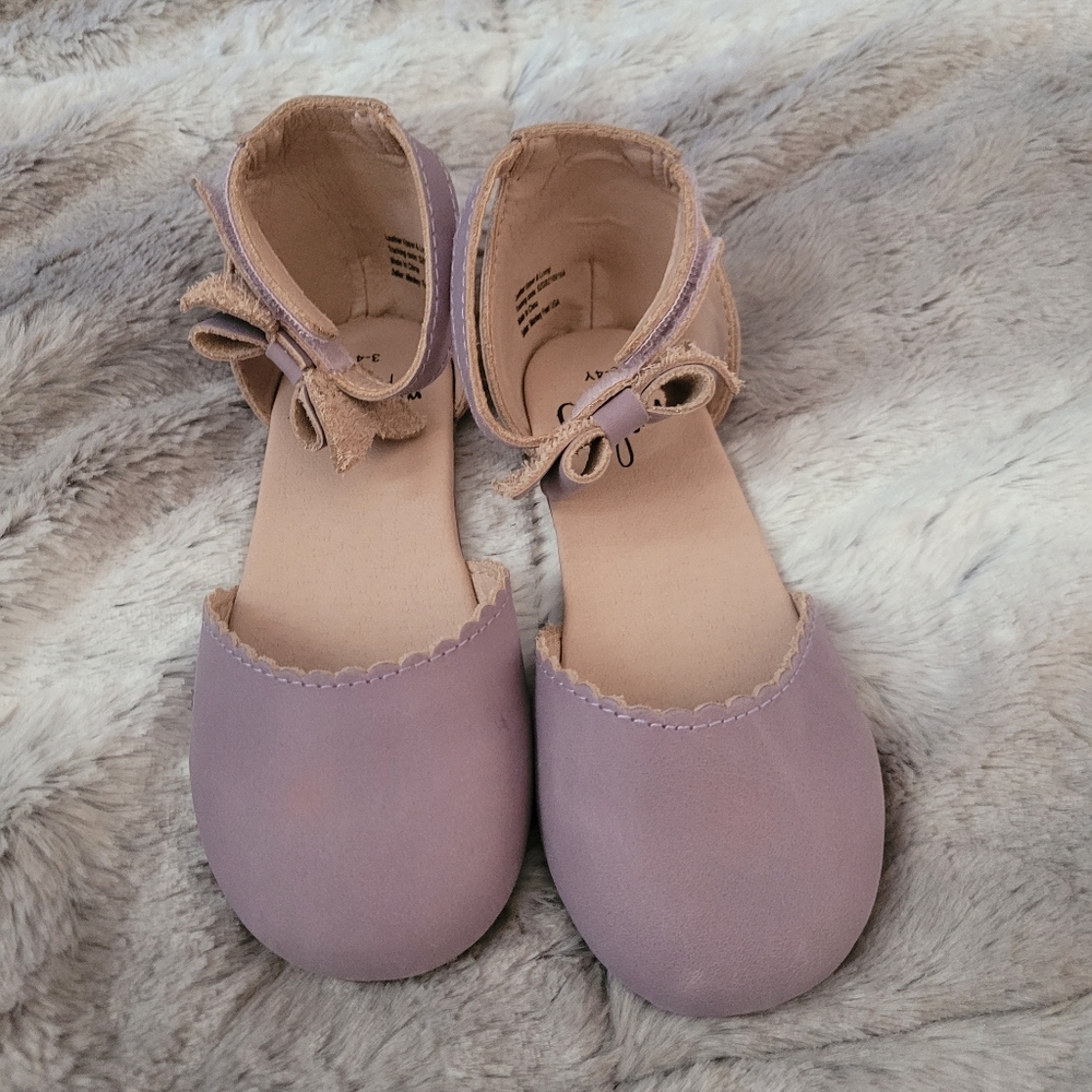 Moneky feet kenzie